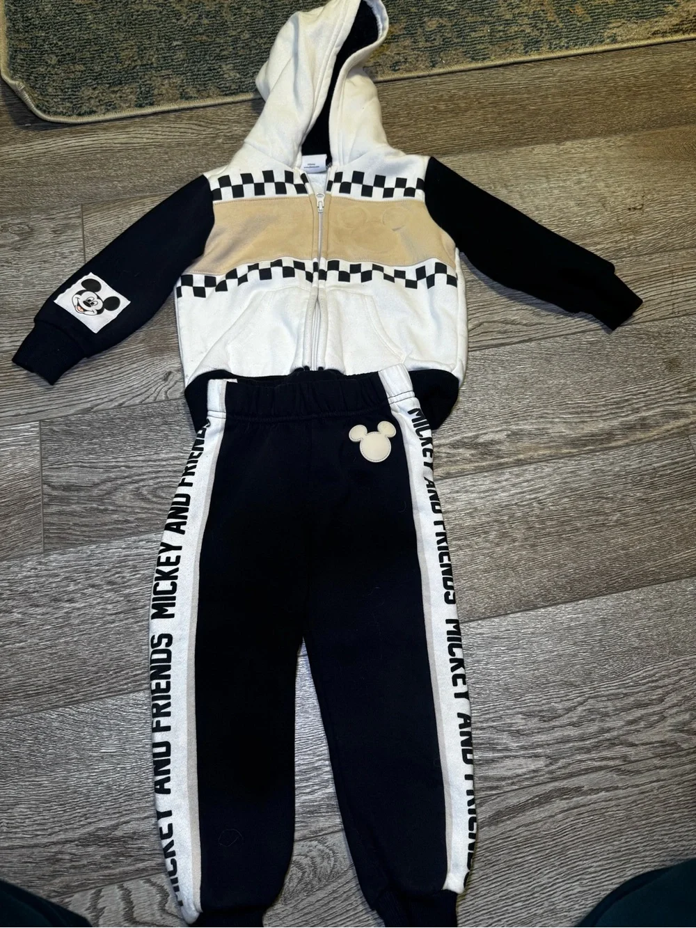 Disney Black, White and Tan Mickey & Friends Zip Hoodie & Jogger Set 3T